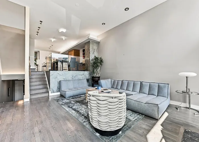 Ferienhaus Skyline Views River West Townhouse; 2 Parking Incl Townhouse Chicago