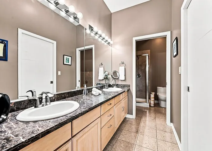 Ferienhaus Skyline Views River West Townhouse; 2 Parking Incl Townhouse *
